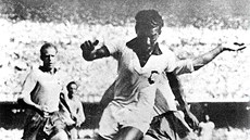 Brazilská fotbalová legenda Zizinho na světovém šampionátu v roce 1950.