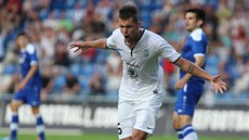 Michal uri z Mladé Boleslavi se raduje z gólu v utkání druhého pedkola