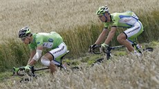 Peter Sagan (vlevo) a Maciej Bodnar bhem sedmé etapy Tour de France