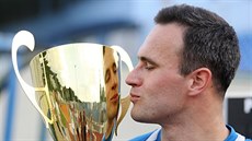 Jan Marcell ovládl koula�ský mítink v Ústí