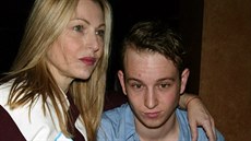 Tatum ONealová a její syn Kevin McEnroe (New York, 1. února 2009)