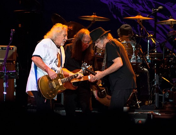 Neil Young & Crazy Horse