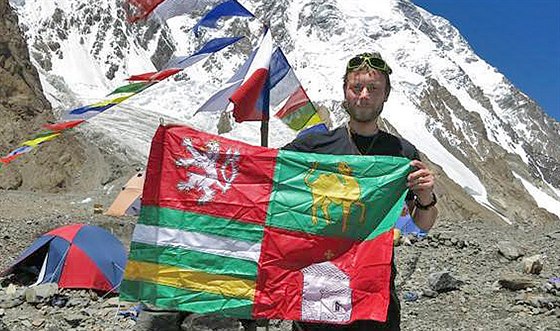 Jan „Tráva“ Trávníček v základním táboře pod K2, druhou nejvyšší horou světa.