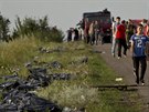 Ukrajintí záchranái nali 196 tl obtí letecké katastrofy (19. ervence...