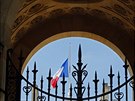 Ve Francii vlají vlajky na pl erdi za obti pádu letadla v Mali (28. ervence...