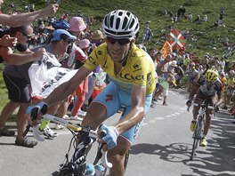 Ldr cyklistick Tour de France Vincenzo Nibali.