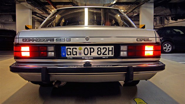 Opel Commodore 2,5 E