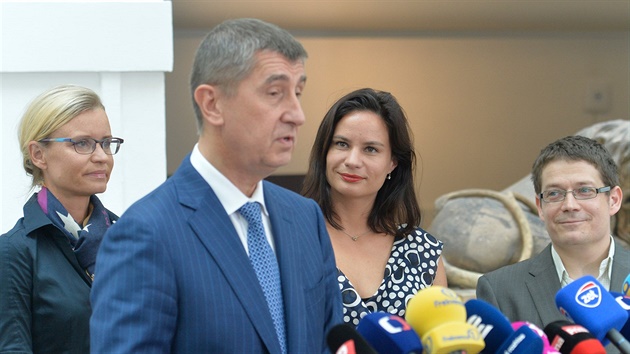 P�edseda hnutí ANO Andrej Babi� p�edstavil v Praze �pi�ku pra�ské kandidátky do...