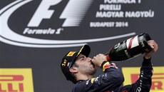 TÝDEN V LIHU. Daniel Ricciardo slíbil, e vítzství na Hungaroringu poádn...