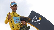 ŽRALOK Z MESSINY. Vincenzo Nibali suverénně vyhrál Tour de France 2014.
