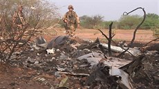 Trosky letounu Air Algerie, které se z�ítilo v Mali(25. �ervence 2014)