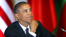 Americký prezident Barack Obama bhem debaty s prezidenty stát NATO ze stední...