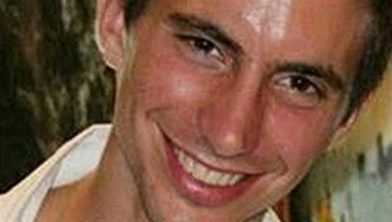 Tiadvacetiletý izraelský voják Hadar Goldin, který zmizel u Rafáhu. Archivní...