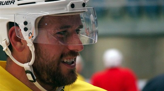 Mario Scalzo, obránce hokejového Chomutova.