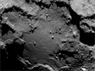 Snímek komety urjumov-Gerasimenko staený ze sondy Rosetta dnes 6.8.2014....