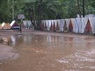 Kvli rozvodnné Krounce hasii evakuovali dtský letní tábor v Kutín na...