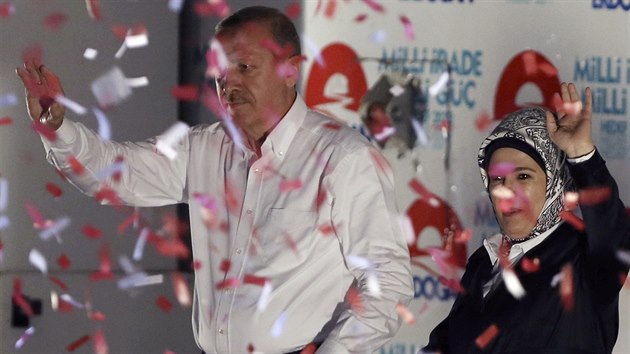 Kandidt na tureckho prezidenta dosavadn premir Erdogan (8. srpna 2014).