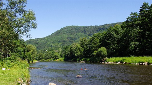 Řeka Ohře u Klášterce