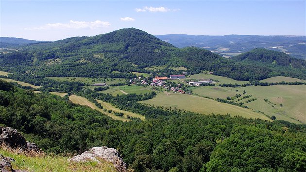 Lestkov, Egerberk a Mravenk z Raovickch skal