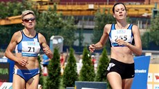 esko-finská Kristiina Mäki dobíhá do cíle závodu na 1 500 metr na MR v...