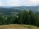 Cestou do Ruského sedla se naskýtají nádherné výhledy do Bukovských hor.