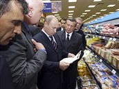 Prezident Vladimir Putin navtvil po uvalen sankc moskevsk obchod s...