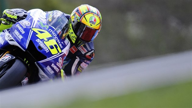 Valentino Rossi bhem kvalifikace na VC esk republiky