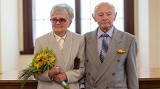 Dvaaosmdesátiletá Ludmila Nusková a její o sedm let star�í man�el Zden�k...