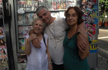 Luiz Carlos Cabral s matkou a sestrou