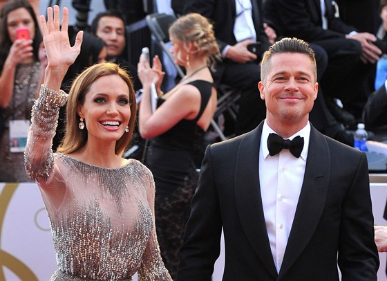 Angelina Jolie a Brad Pitt na předávání Oscarů