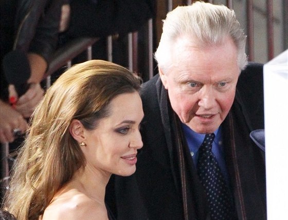 Angelina Jolie a její otec Jon Voight