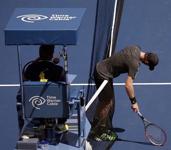 VYERPÁNÍ. Andy Murray se 1. kolem US Open protrápil, ale nakonec Robina...