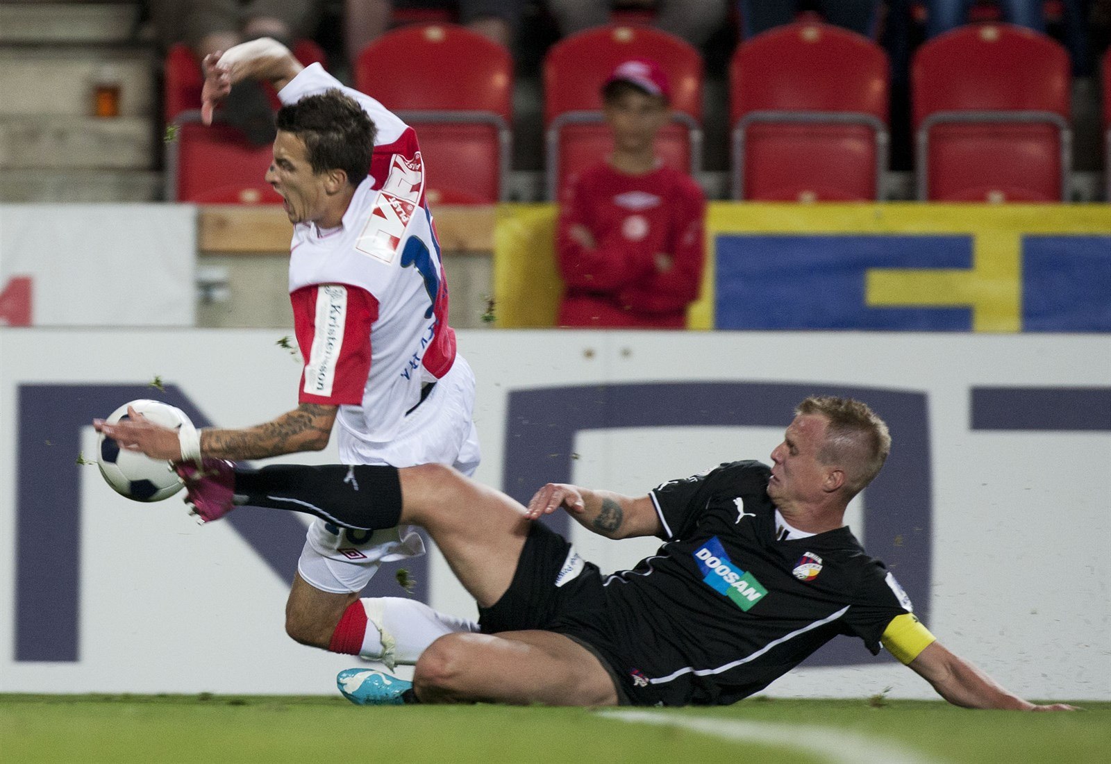 Slavia pat�í mezi neoblíbené soupe�e Plzn�.
