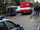 Policisté v praské Michli vyetují incident, kdy neznámý mu polil u výtahu...