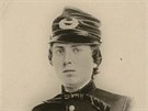 Poruík Alonzo H. Cushing po více ne 150 letech od Gettysburgu posmrtn obdrí...