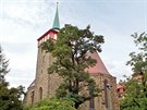 Gotick kostel sv. Michaela, od roku 1619 obecn kostel evangelickch Luickch...