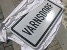 Dopravn znaka obce Varnsdorf, kterou strnici zabavili u mue mcho na...