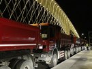 Zatkávací zkouky Trojského mostu probíhají v noci kvli stabilním teplotám,...