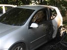 Audi A4 zaparkované v olomoucké Stiborov ulici se stalo cílem háe, odnesla...