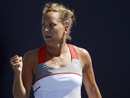 ANO! esk tenistka Barbora Zhlavov-Strcov se raduje z postupu do 3. kola...