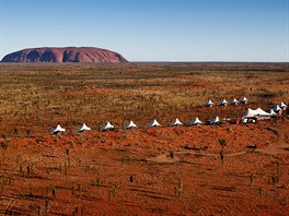 Komplex Longitude 131° v Austrálii se skládá z 15 luxusních stan postavených v...