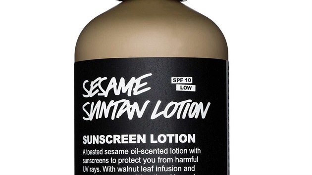 Oplaovac mlko Sesame Suntan Lotion SPF 10, Lush, 250 ml za 665 K. Obsahuje Octylmethoxycinnamate a Butyl Methoxydibenzoylmethane.