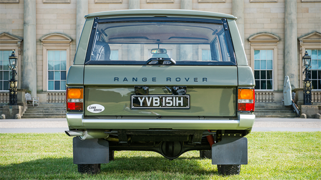 První vyrobený Range Rover jde do aukce.