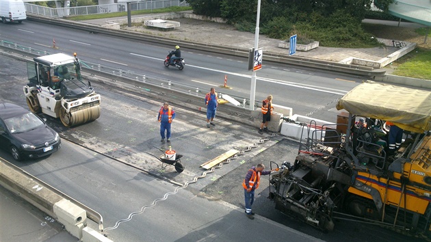 Práce na Nuselském most� pomalu fini�ují.
