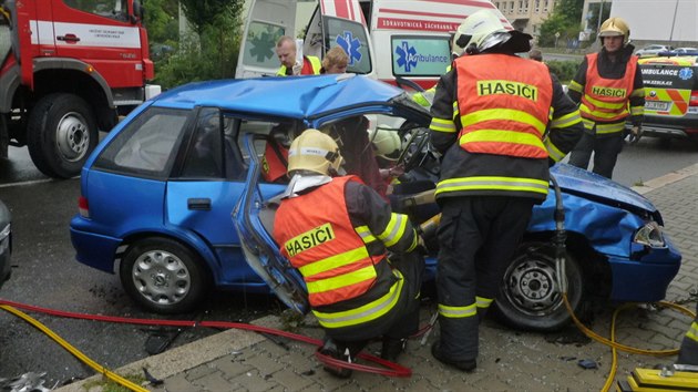 V subaru zstala po stetu s dodvkou zaklnn thotn ena (26. srpna 2014).