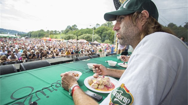 Tradin sout v pojdn vestkovch knedlk neodmysliteln pat k vizovickmu hudebnmu festivalu Trnkobran. 