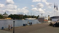 Bh pes Gamla Stan - výhled na ostrov Skeppsholmen