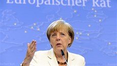 N�mecká kanclé�ka Angela Merkelová na tiskové konferenci v summitu v Bruselu...