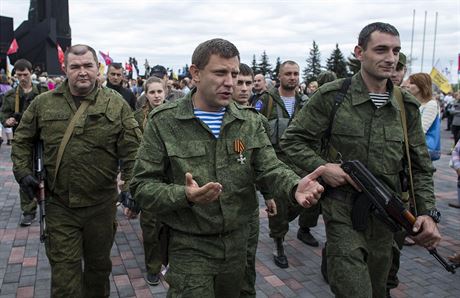 Oleksandr Zacharenko (uprosted), premiér samozvané Doncké lidové republiky,...