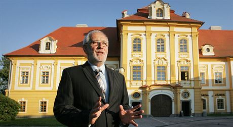 Sociolog Stanislav Malík se stal starostou Borovan v roce 1990. Ped tymi...